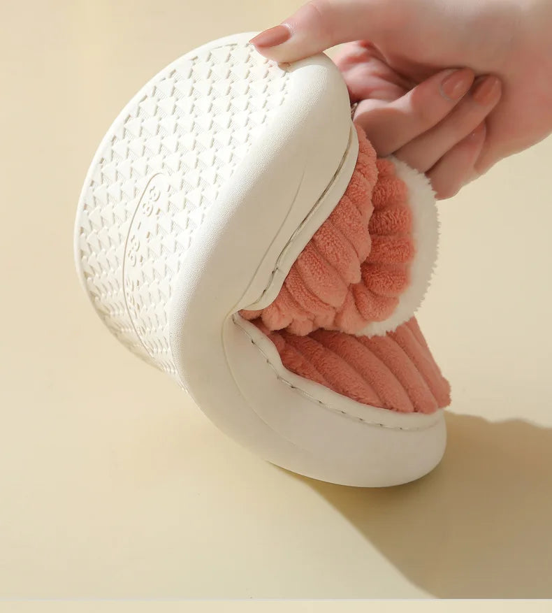 Ultra-Soft & Warm Slippers – Winter Comfort