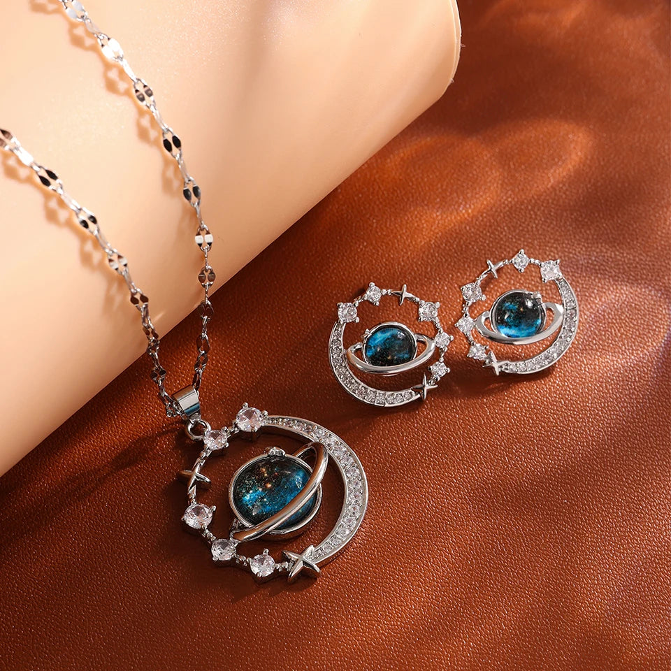 Luxury Titanium Steel Star Necklace – Planet, Moon & Astronaut Pendant